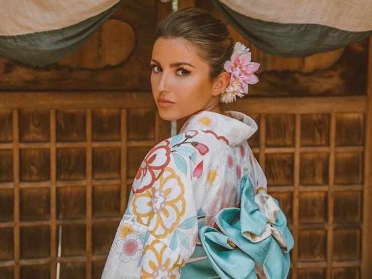 Fotos: 5 kimonos de H&M para copiar el look más oriental de Alexandra Pereira