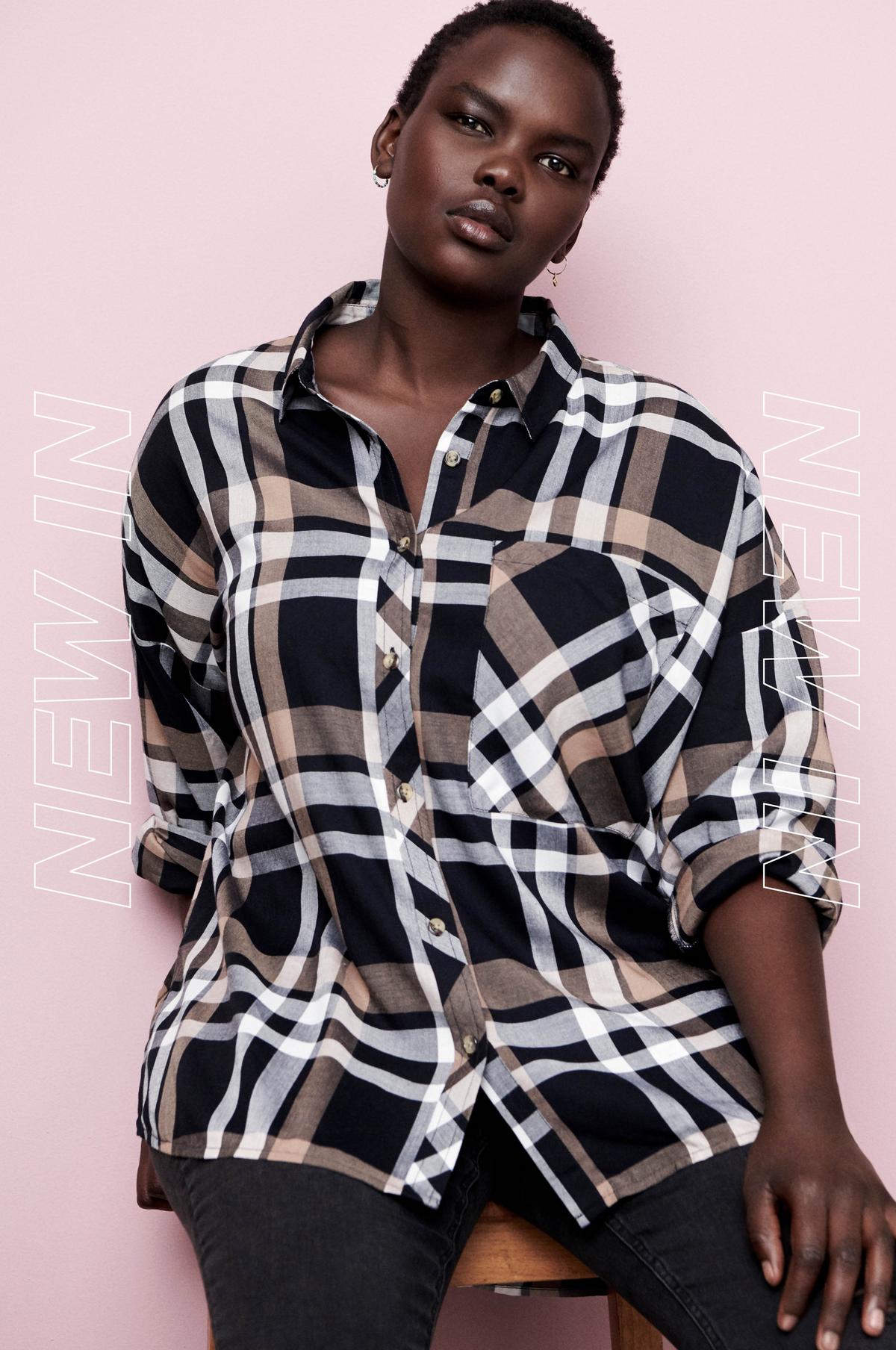 Camisa a cuadros: 13 euros. En Primark.