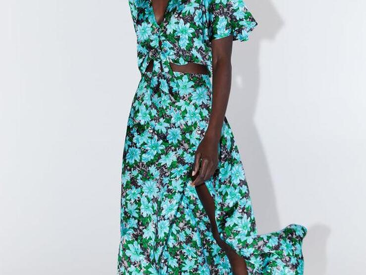 Fotos: 12 faldas midi de Zara en las que invertir para la próxima temporada