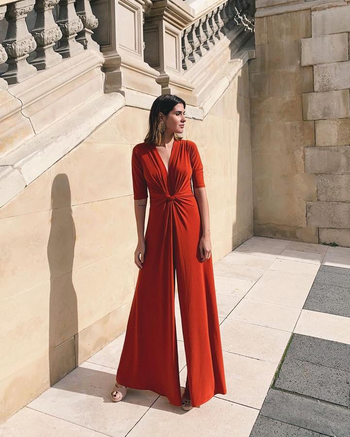 Mery Turiel propuso este mono de Cuple moda como look de invitada.