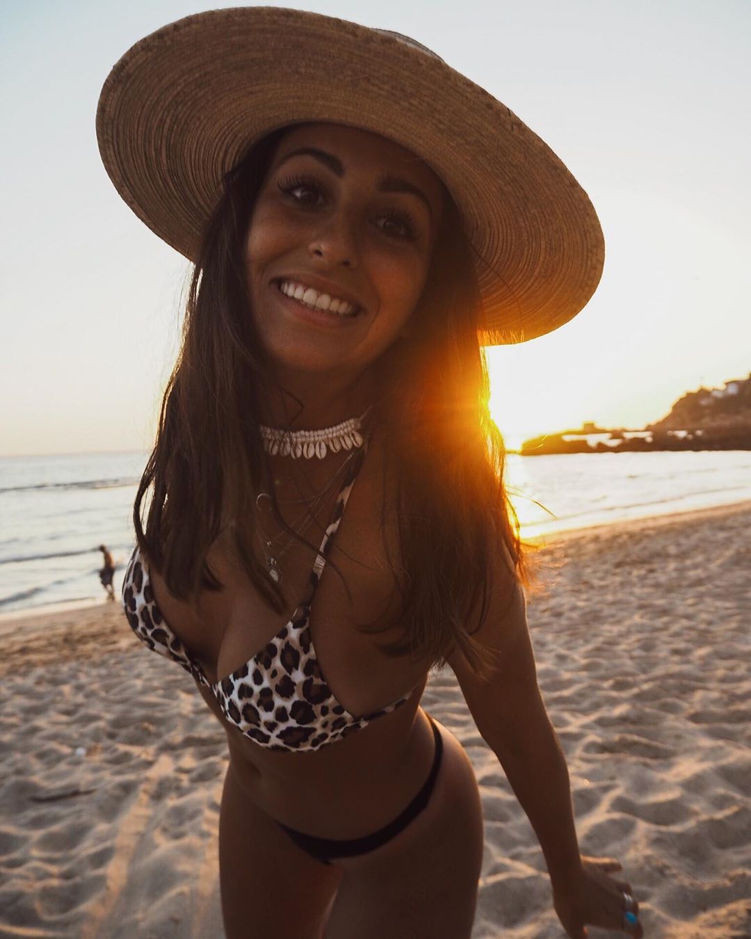 La influencer granadina afirmó a través de Instagram Stories haberse operado el pecho hace unos años. ¡Y el resultado le encantó!