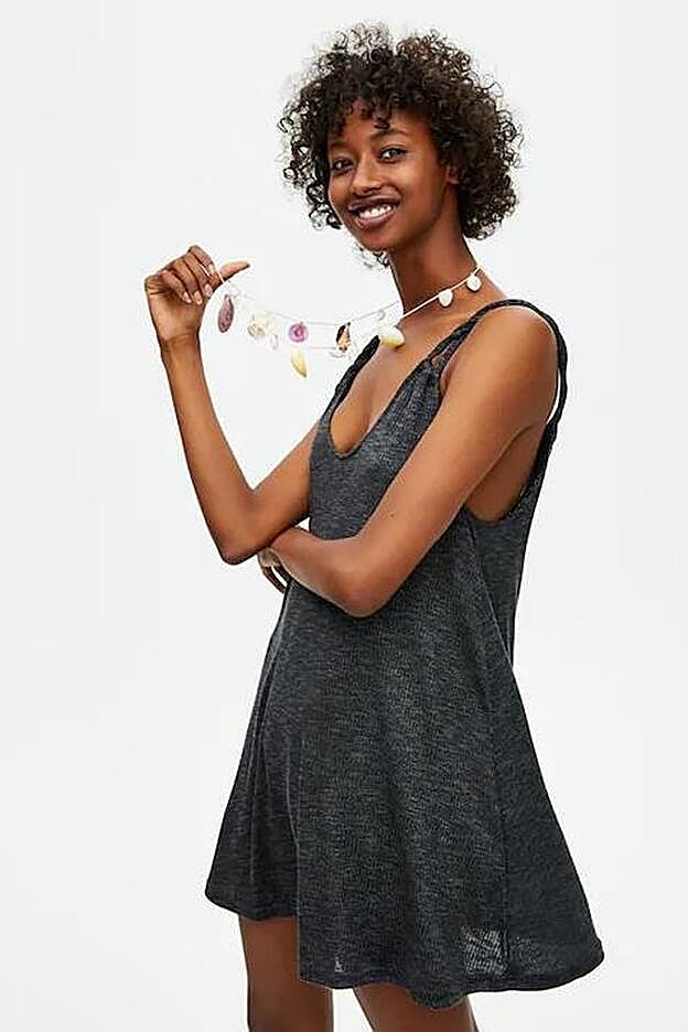 Mery turiel se ha hecho con uno de los básicos de la nueva colección de Pull&Bear.