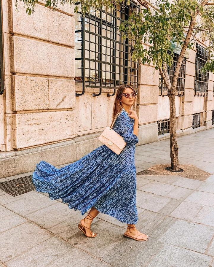 @alexandrapereira nos deja este look con  uno de nuestros vestidos de nueva colección de Zara favoritos .