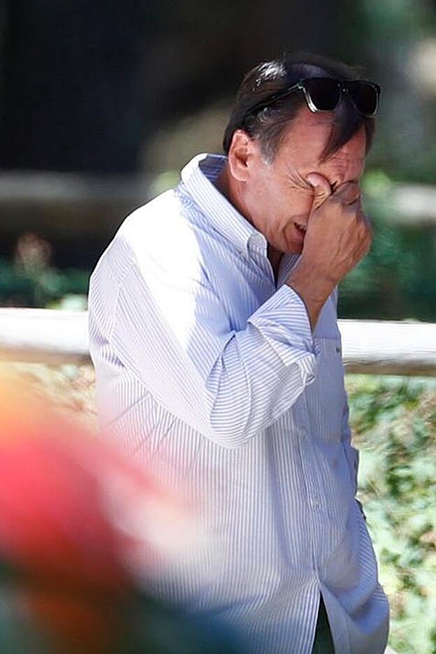 Adrián Federighi, cuñado de Blanca Fernández Ochoa, roto de dolor.