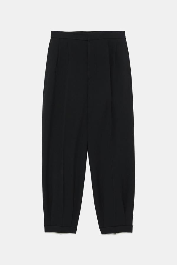 Pegan a la perfección con cualquier prenda. Y no exageramos. De Zara, (39,95 euros).