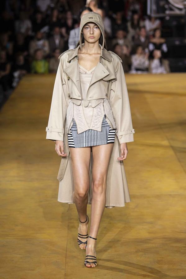 Desfile P/V 2020 de Burberry.