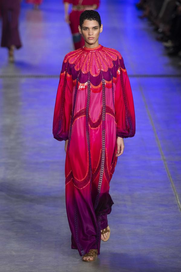 Desfile de primavera/verano 2020 de Alberta Ferretti.