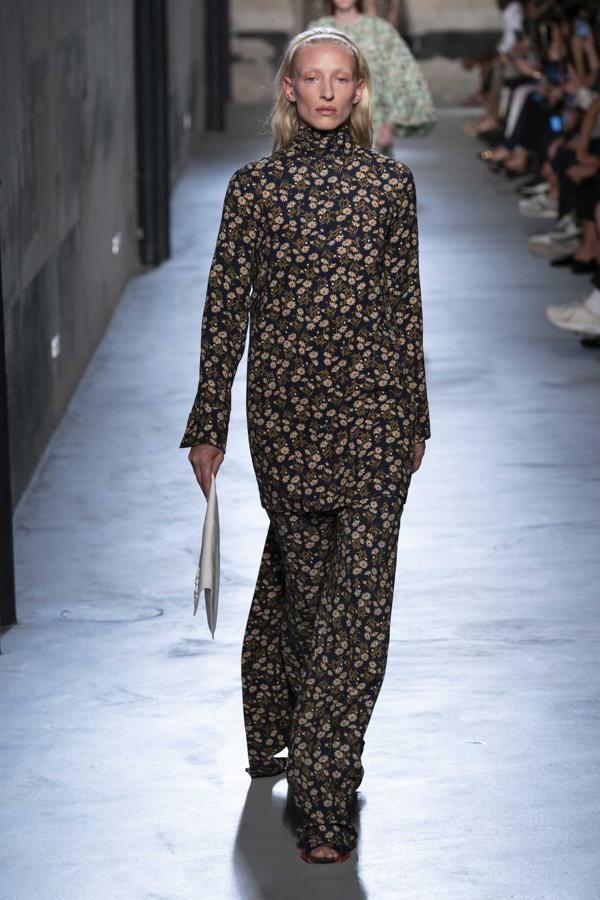 Desfile de primavera/verano 2020 de Nº21.