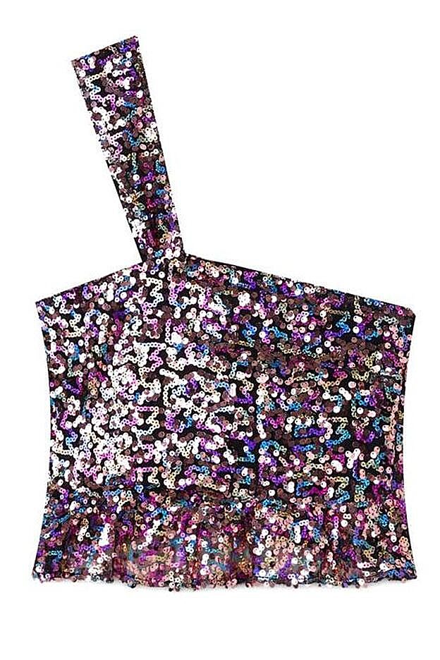 Este top de lentejuelas de Stradvarius cuesta 17,99 euros.