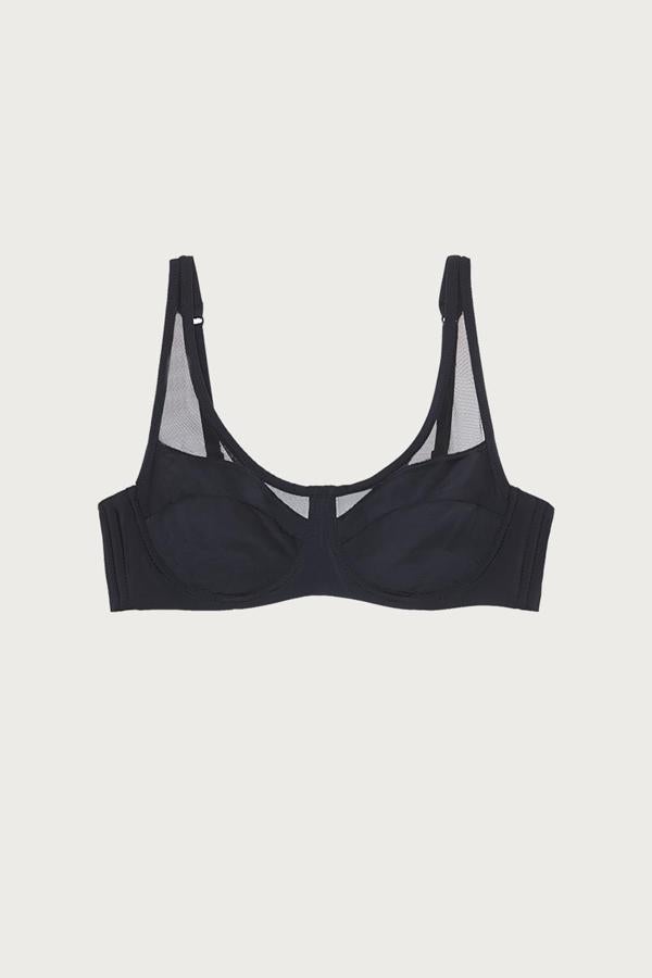 Sujetador con refuerzo y aro de Intimissimi disponible hasta la talla 100C (14.95 euros)