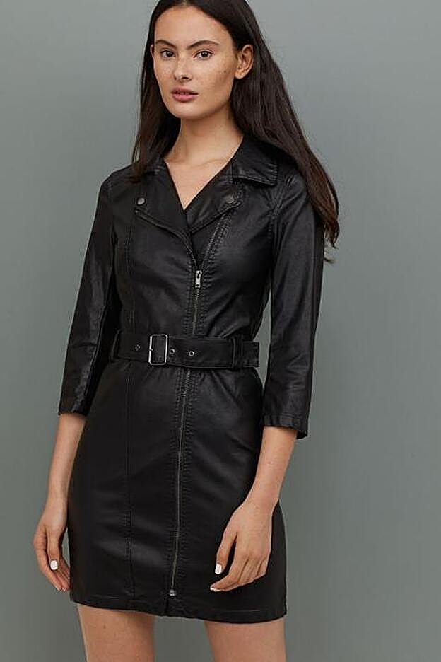 Vestido motero efecto piel de H&M que tienes también en las tallas grandes, hasta la 4XL.