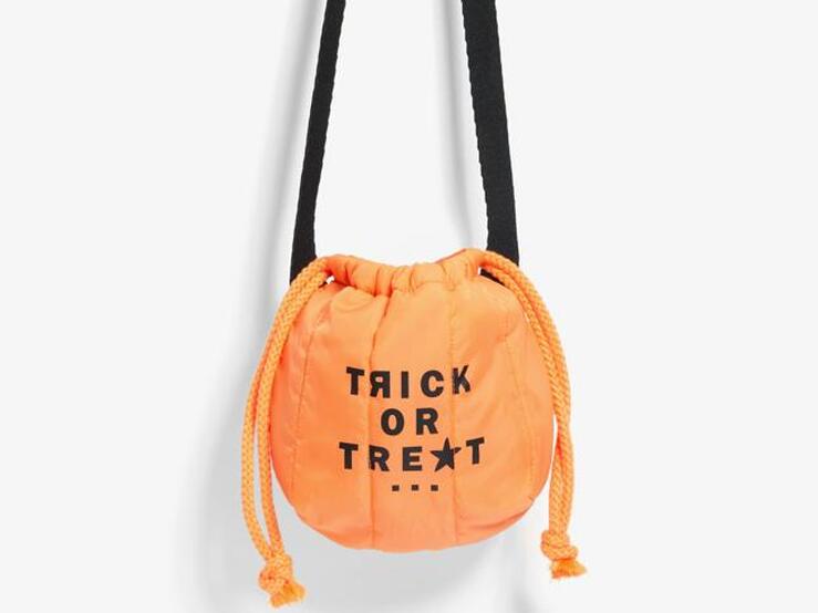 Fotos: 11 accesorios imprescindibles para que no te falte de nada en la noche de Halloween