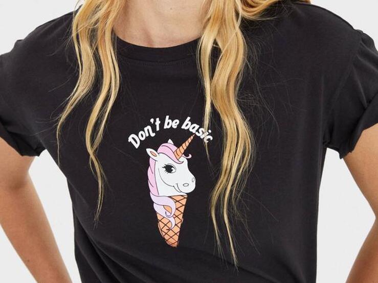 Fotos: ¿Eres una adicta a las camisetas? En Bershka tienes 10 estampados diferentes por menos de 5 euros