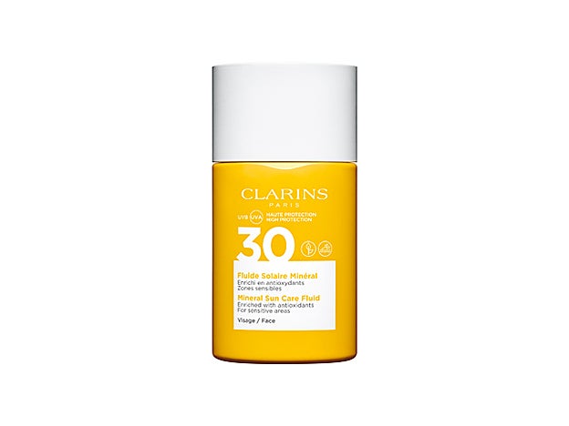 Fluido Solar Mineral 30 de Clarins (26 €).