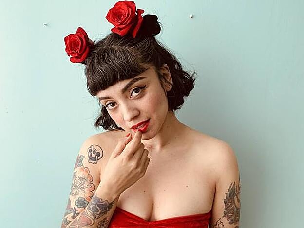 Mon Laferte comenzó a cantar a los 13 años para poder ayudar económicamente en casa.