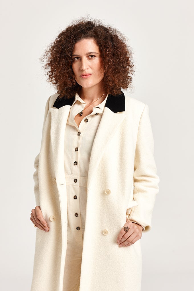 Directora de La Casa Encendida, centro de exposiciones y actividades culturales de Madrid.