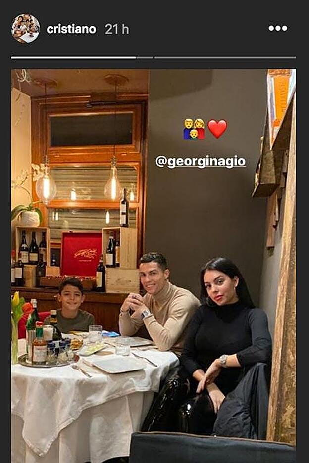 Esta es la imagen familiar que ha compartido Cristiano Ronaldo.