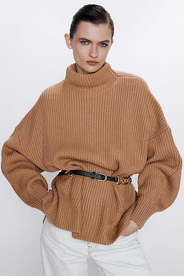 Este jersey de Zara es perfecto para un look como el de Lara Álvarez. Es de Zara y cuesta 39,95 euros.