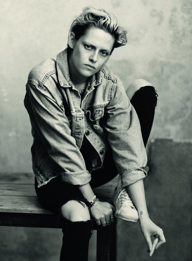 Kristen Stewart forma parte del que es el primer calendario realizado por un fotógrafo italiano.