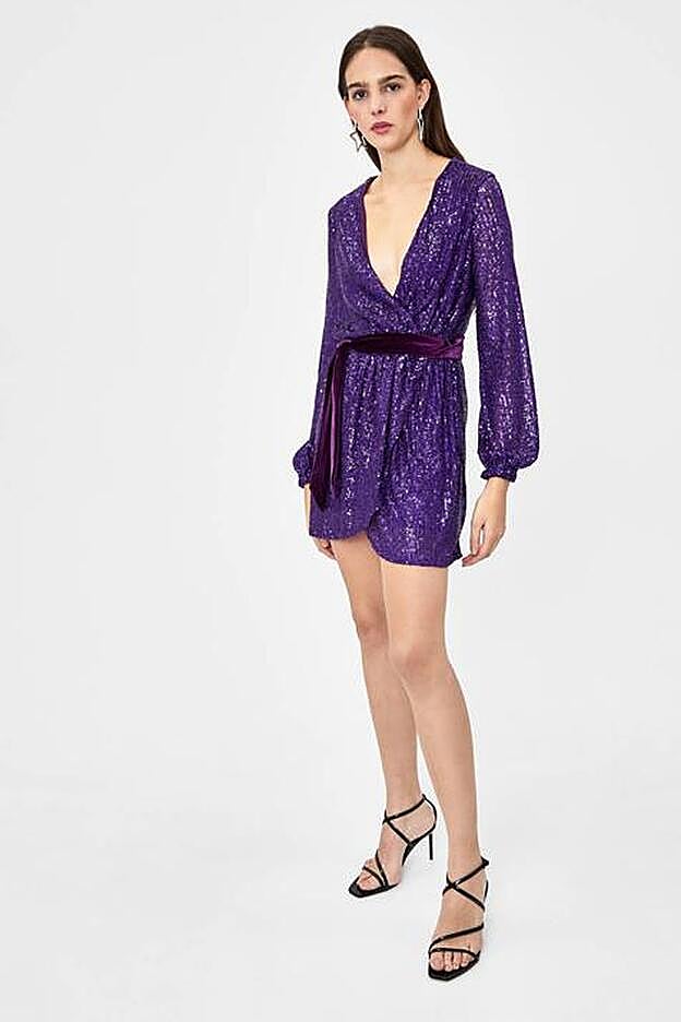 El vestido del catálogo de Berhska.