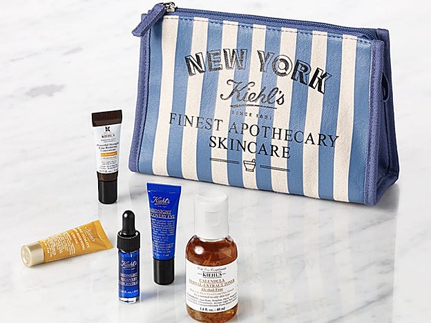 La marca Kiehl's nos propone la consulta a uno de sus expertos, que formularán un serum personalizado.