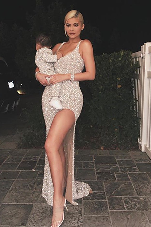 Las pasadas Navidades, acudieron a una fiesta familiar con sendos looks de lentejuelas.