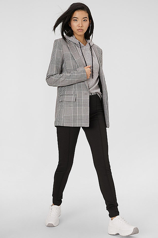 La americana, no es nueva pero sí imprescindible.