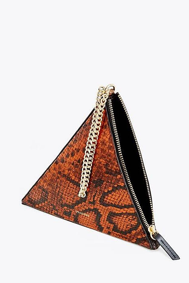 Ambas versiones vienen con cremallera y cadena en dorado..