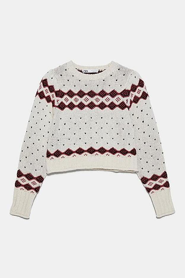 Jersey de punto con largo cropped de Zara.