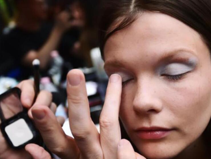 Fotos: ¿Buscas una mirada de impacto esta Nochevieja? Prueba las sombras de ojos blancas