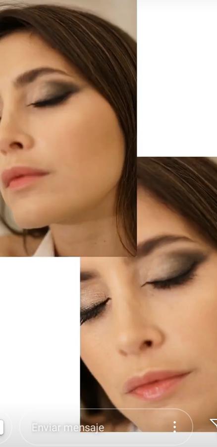 Generalmente asociamos los ojos ahumados con un look de ojos intenso y oscuro por la mayor parte del párpado móvil. Pero también puedes optar por una versión mucho más relajada como esta que nos propone Paula Moya con mezla de sombra en tono nude. Todo un acierto.