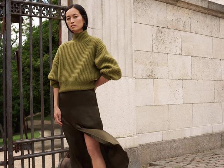 Fotos: Diez faldas midi para aprovechar las rebajas y llevar una de las tendencias de 2020