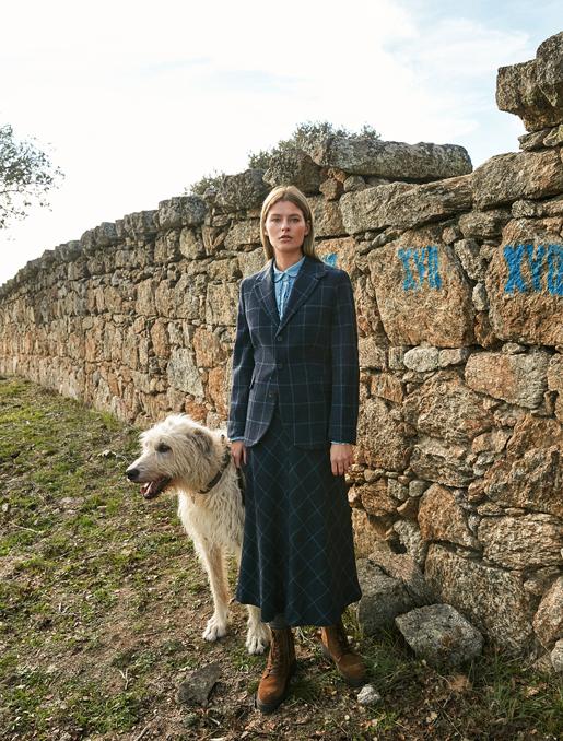 Total look de Lloyd's en El Corte Inglés.