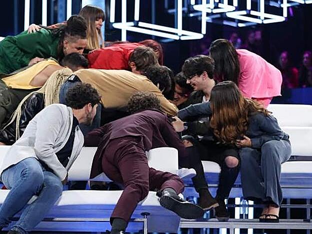 Esta es la foto del abrazo de la polémica.