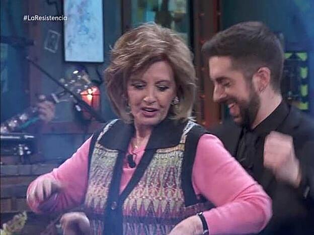María Teresa Campos 'perreando' con David Broncano.