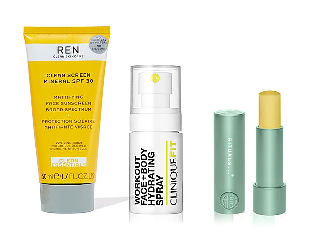 Clean Screen Mineral SPF 30 de Ren (34 €). Workout Face + Body Hydrating Spray de Clinique (18 €). Fortune Balm SPF 30 de Rituals (9,90 €).