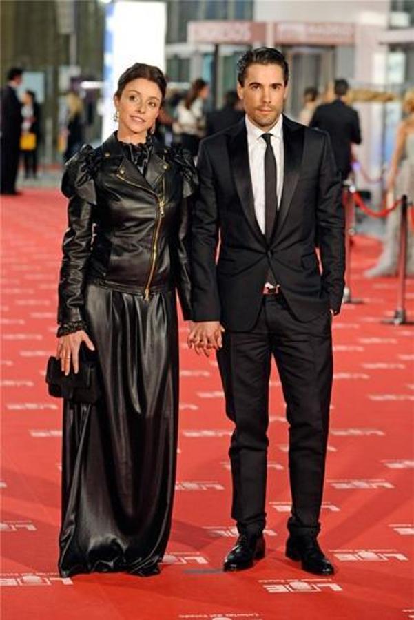 Ingrid Rubio se vistió de cuero negro de los pies a la cabeza en los Goya de 2012... y falló estrepitosamente.