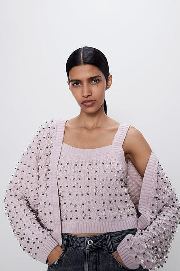 Este es el conjunto de Zara que ha llevado Rocío Osorno y que ya se está empezando a agotar en algunas tallas.