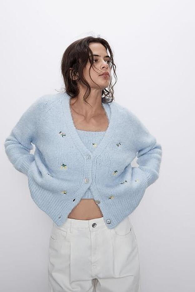 Conjunto de punto de las nueva colección de Zara en clave romántica.