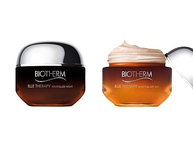 Blue Therapy Amber Algae Revitalize de noche (96 €) y Blue Therapy Amber Algae Revitalize de día (90 €). Ambos de Biotherm.