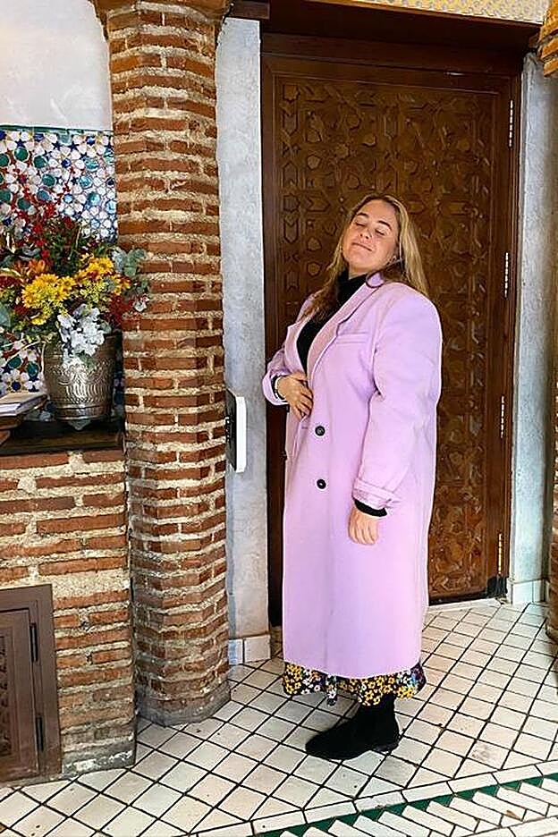 Marta Moreno presume de abrigo bonito en sus redes con este modelo de Asos que le queremos copiar cuando antes (sí, se está agotando).