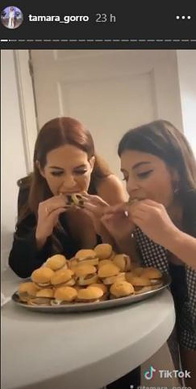 Tamara Gorro y Dulceida se divierten juntas.