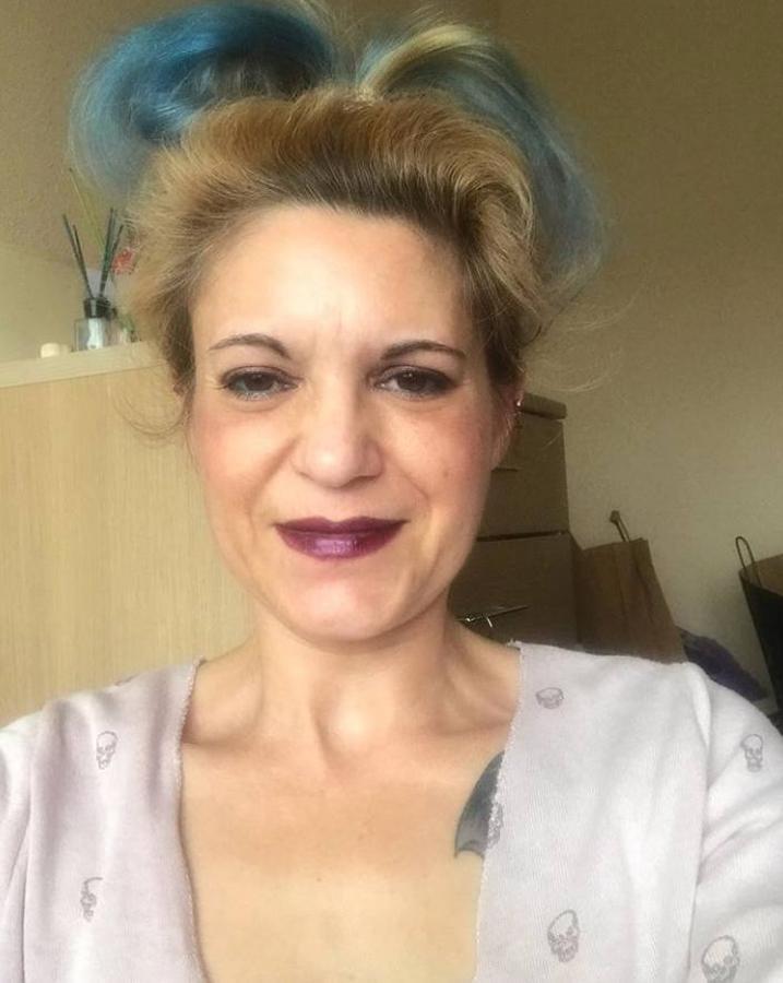 La hermana pequeña de Olivia de Borbón, Cristina Elena, fallecía el 13 de febrero de 2020 después de haber sido hospitalizada como consecuencia de un accidente.