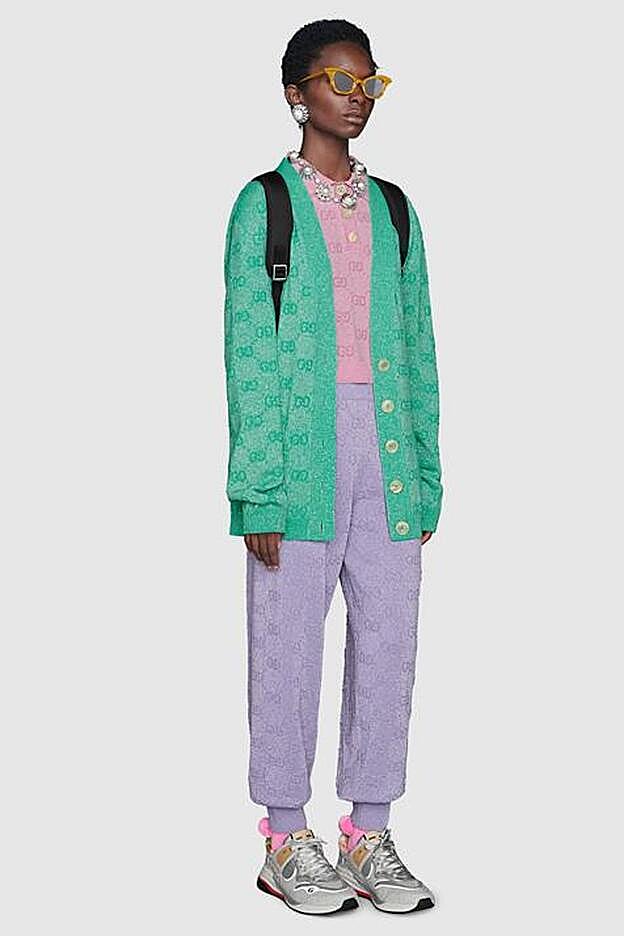 Los pantalones de punto de Laura Matamoros son de Gucci y cuestan 790 euros.