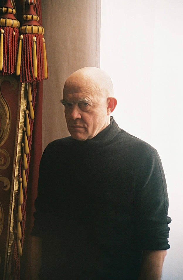 Retrato de Christian Lacroix