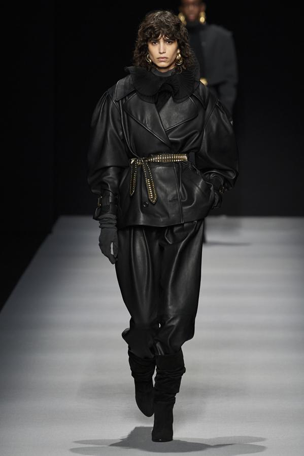 Desfile de Alberta Ferretti.