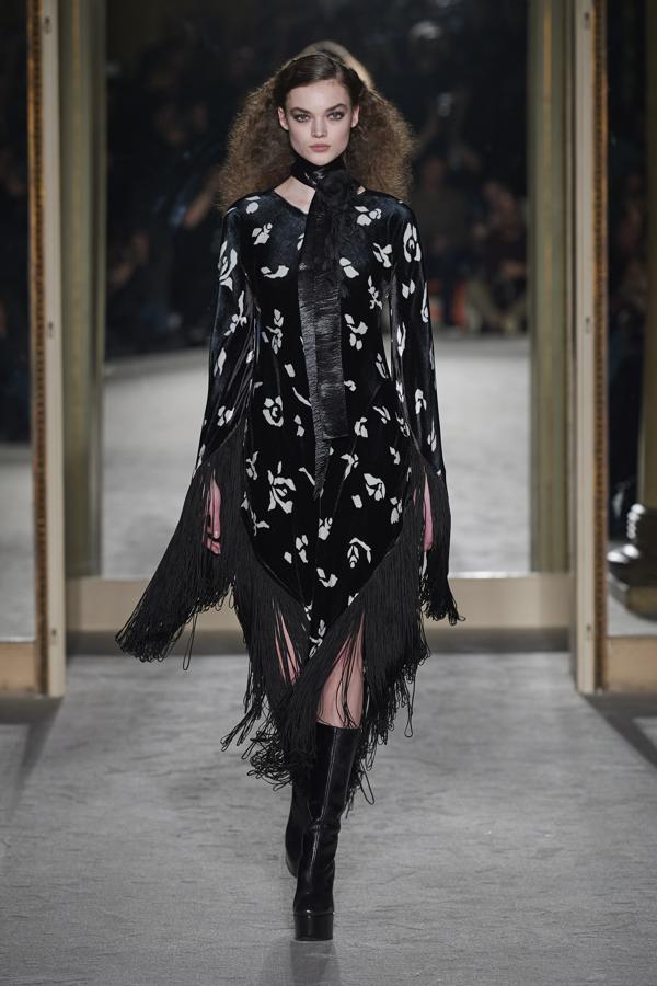 Desfile de Philosophy by Lorenzo Serafini