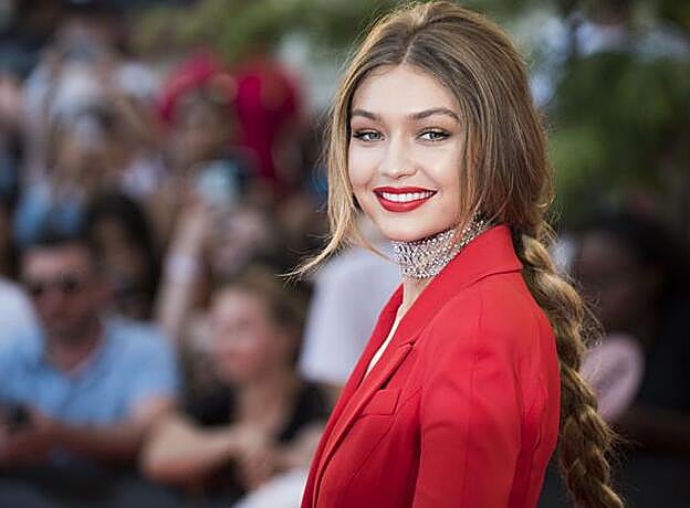 De Gigi Hadid envidiamos su sonrisa, pero también su tipazo, su novio y sobre todo, su cuenta corriente
