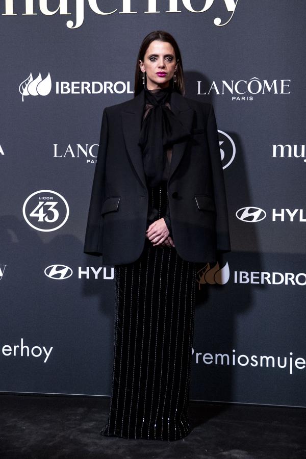 La actriz de cine y televisión, Macarena Gómez, con un look de Pedro del Hierro.