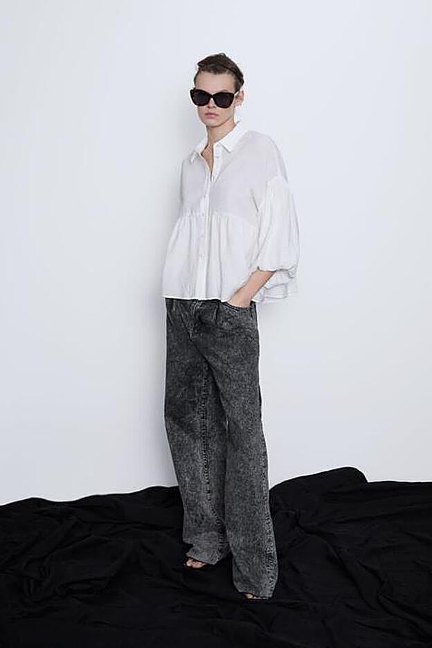 La blusa, en el catálogo de Zara.